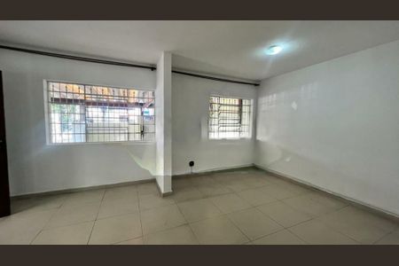 Casa à venda com 5 quartos, 257m² em Veleiros, São Paulo