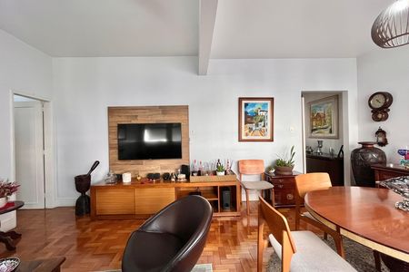 Apartamento à venda com 80m², 2 quartos e 1 vaga Apartamento à venda com 80m², 2 quartos e 1 vagaSala