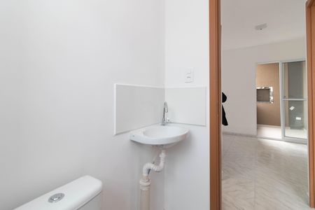Apartamento para alugar com 42m², 2 quartos e sem vaga Apartamento para alugar com 42m², 2 quartos e sem vagaBanheiroBanheiro