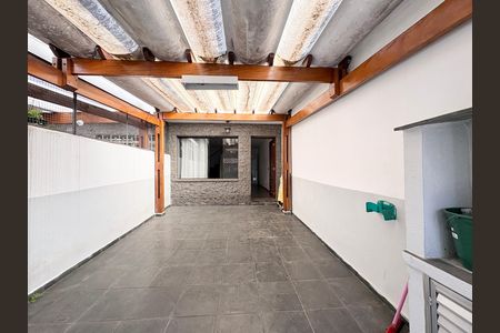 Casa à venda com 150m², 3 quartos e 1 vaga Casa à venda com 150m², 3 quartos e 1 vagaGaragem