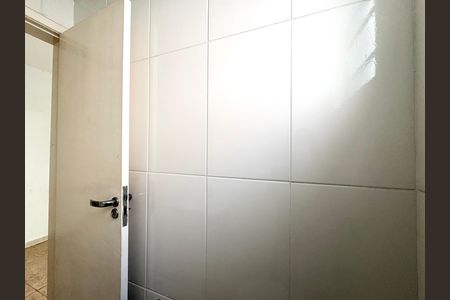 Casa à venda com 150m², 3 quartos e 1 vaga Casa à venda com 150m², 3 quartos e 1 vagaBanheiro de serviço