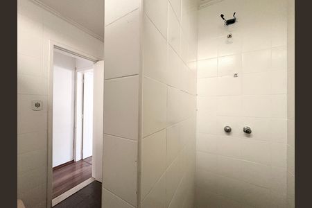 Casa à venda com 150m², 3 quartos e 1 vaga Casa à venda com 150m², 3 quartos e 1 vagaBanheiro