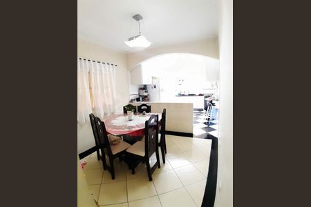 Casa à venda com 3 quartos, 120m² em Balneário São Francisco, Diadema