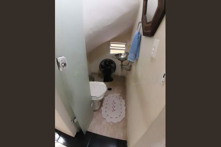 Casa à venda com 3 quartos, 120m² em Balneário São Francisco, Diadema