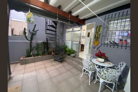 Casa à venda com 3 quartos, 149m² em Parque das Arvores, São Paulo