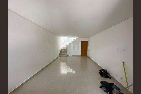 Casa à venda com 3 quartos, 125m² em Jardim Sabara, São Paulo