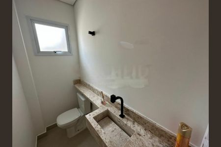 Casa à venda com 3 quartos, 125m² em Campo Grande, São Paulo