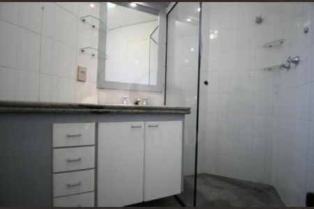 Apartamento à venda com 241m², 4 quartos e 4 vagas