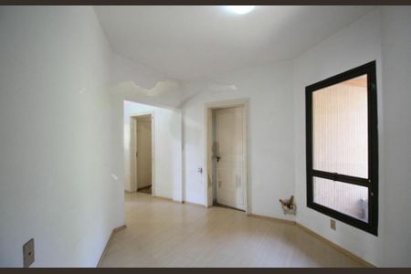Apartamento à venda com 241m², 4 quartos e 4 vagas