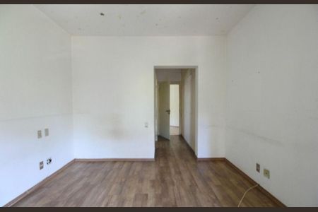 Apartamento à venda com 241m², 4 quartos e 4 vagas