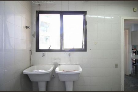 Apartamento à venda com 241m², 4 quartos e 4 vagas