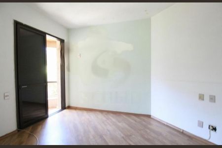 Apartamento à venda com 241m², 4 quartos e 4 vagas