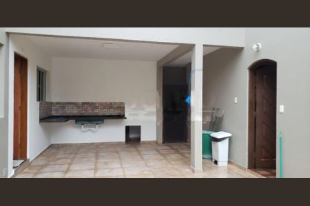 Casa à venda com 3 quartos, 180m² em Jardim Malia II, São Paulo