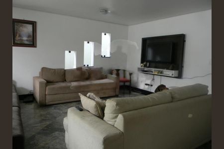 Casa à venda com 3 quartos, 180m² em Jardim Malia II, São Paulo