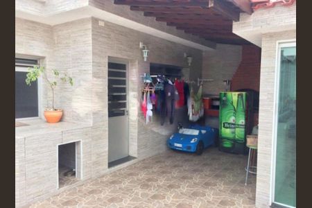 Casa à venda com 3 quartos, 190m² em Jardim Melo, Diadema