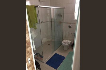 Casa à venda com 3 quartos, 190m² em Jardim Melo, Diadema
