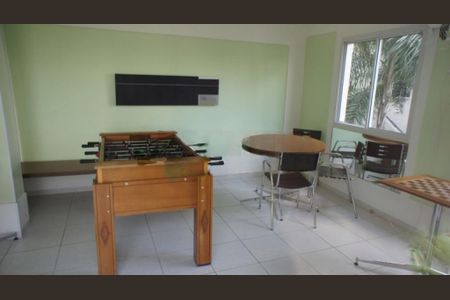 Apartamento à venda com 3 quartos, 64m² em Jardim Aeroporto, São Paulo