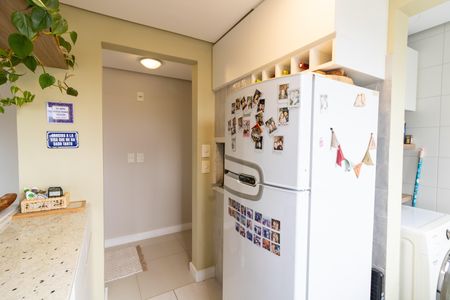 Apartamento para alugar com 60m², 2 quartos e 2 vagas Apartamento para alugar com 60m², 2 quartos e 2 vagasCozinha e Área de Serviço