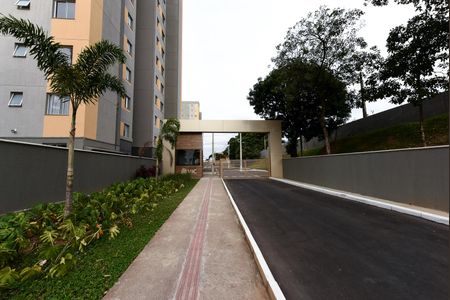 Apartamento à venda com 45m², 2 quartos e 2 vagas Apartamento à venda com 45m², 2 quartos e 2 vagasFachada e portaria