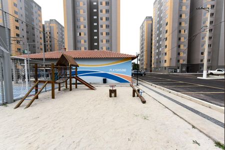Apartamento à venda com 45m², 2 quartos e 2 vagas Apartamento à venda com 45m², 2 quartos e 2 vagasÁrea comum - Playground