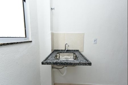 Apartamento à venda com 45m², 2 quartos e 2 vagas Apartamento à venda com 45m², 2 quartos e 2 vagasCozinha e Área de Serviço
