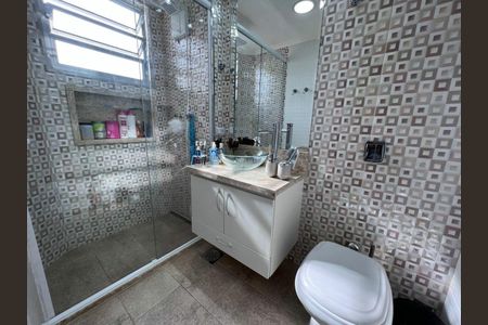 Apartamento à venda com 78m², 2 quartos e 1 vaga