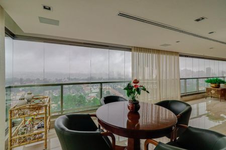 Apartamento à venda com 495m², 3 quartos e 5 vagas