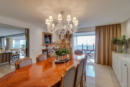 Apartamento à venda com 495m², 3 quartos e 5 vagas