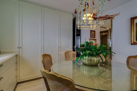 Apartamento à venda com 495m², 3 quartos e 5 vagas
