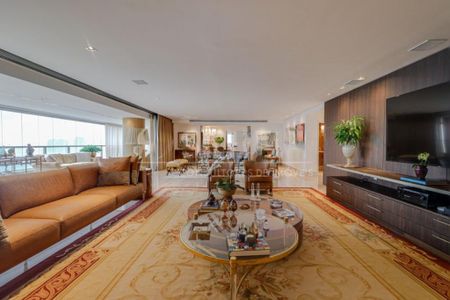 Apartamento à venda com 495m², 3 quartos e 5 vagas