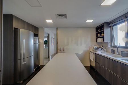 Apartamento à venda com 495m², 3 quartos e 5 vagas