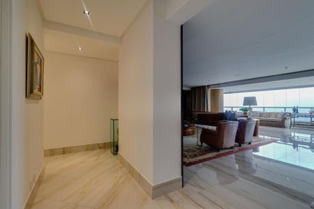 Apartamento à venda com 495m², 3 quartos e 5 vagas