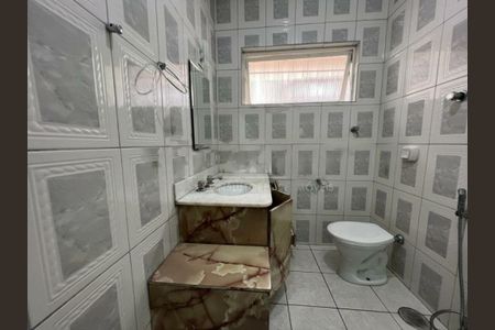 Casa à venda com 3 quartos, 179m² em Vila Sao Paulo, São Paulo