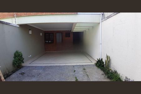 Casa à venda com 178m², 3 quartos e 4 vagas