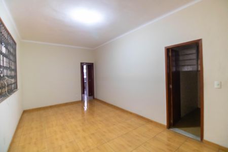 Apartamento à venda com 98m², 3 quartos e sem vaga Apartamento à venda com 98m², 3 quartos e sem vagaSala