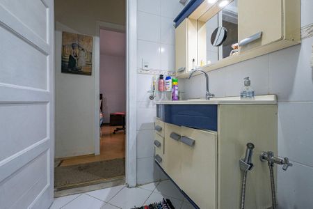 Apartamento para alugar com 58m², 1 quarto e sem vaga Apartamento para alugar com 58m², 1 quarto e sem vagaBanheiro