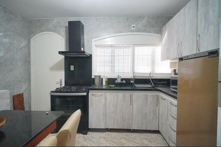 Casa à venda com 300m², 3 quartos e 5 vagasCozinha