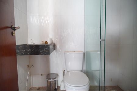 Casa à venda com 300m², 3 quartos e 5 vagasLavabo