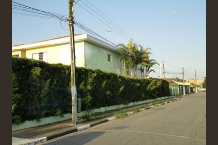 Casa à venda com 149m², 3 quartos e 2 vagas