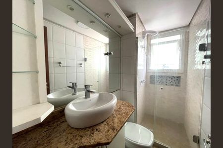 Apartamento para alugar com 102m², 2 quartos e sem vaga