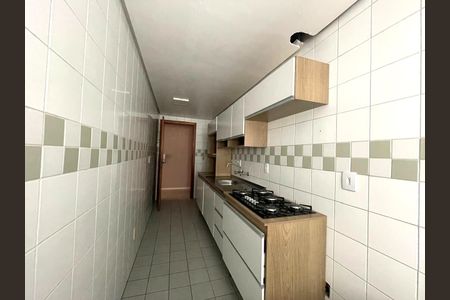 Apartamento para alugar com 102m², 2 quartos e sem vaga