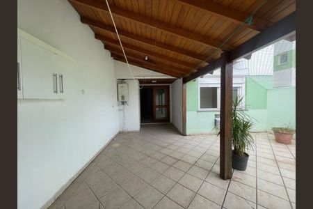 Apartamento para alugar com 102m², 2 quartos e sem vaga