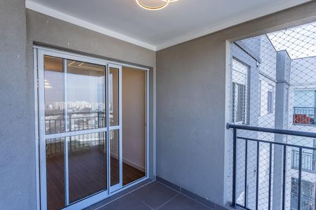 Apartamento à venda com 60m², 2 quartos e 1 vaga Apartamento à venda com 60m², 2 quartos e 1 vagaVaranda