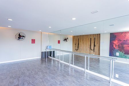 Apartamento à venda com 60m², 2 quartos e 1 vaga Apartamento à venda com 60m², 2 quartos e 1 vagaÁrea comum - Academia Ginástica