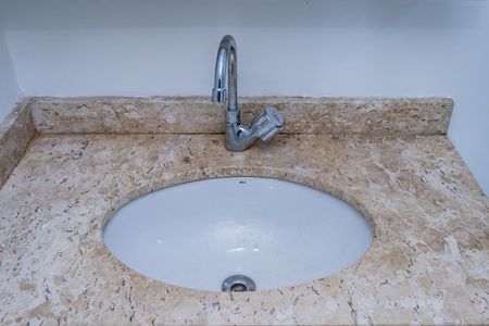 Apartamento à venda com 60m², 2 quartos e 1 vaga Apartamento à venda com 60m², 2 quartos e 1 vagaBanheiro