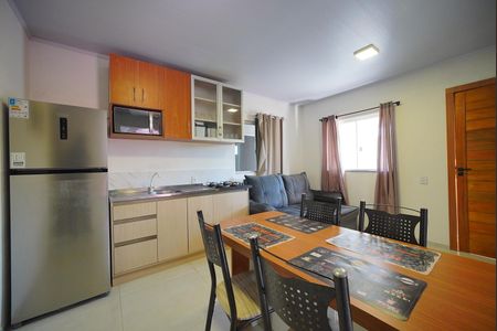 Sala/Cozinha de apartamento para alugar com 2 quartos, 50m² em Ingleses do Rio Vermelho, Florianópolis