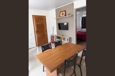 Sala de apartamento para alugar com 2 quartos, 50m² em Ingleses do Rio Vermelho, Florianópolis
