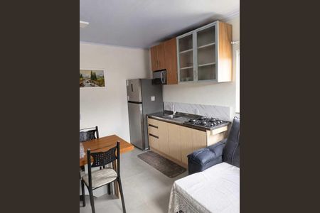 Cozinha de apartamento para alugar com 2 quartos, 50m² em Ingleses do Rio Vermelho, Florianópolis