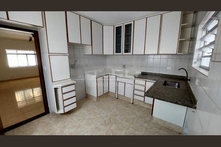 Casa à venda com 2 quartos, 88m² em Chácara Monte Alegre, São Paulo
