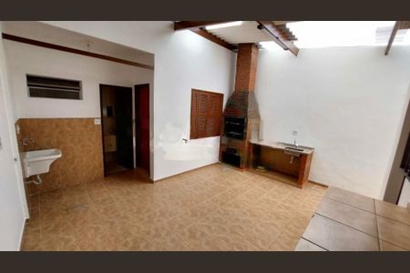 Casa à venda com 2 quartos, 88m² em Chácara Monte Alegre, São Paulo